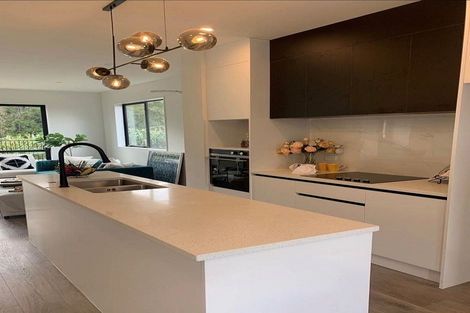 Photo of property in 5 Purapura Lane, Kumeu, 0810