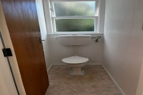 Photo of property in 202 Nevay Road, Karaka Bays, Wellington, 6022