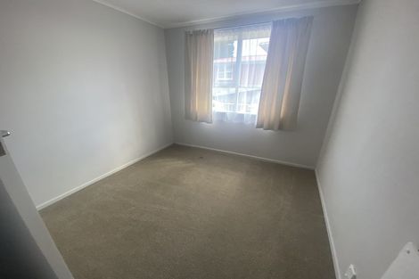 Photo of property in 553 Massey Road, Mangere, Auckland, 2022