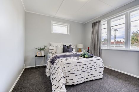Photo of property in 8 Fenwick Crescent, Hillcrest, Hamilton, 3216