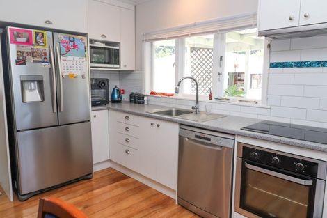 Photo of property in 202 Kuranui Street, Thames, 3500