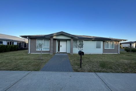 Photo of property in 30 Noumea Drive, Rangatira Park, Taupo, 3330