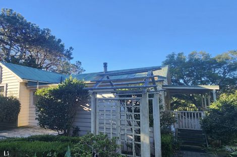 Photo of property in 159f Portsmouth Road, Bombay, 2675