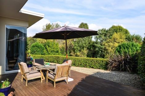 Photo of property in 5 Oldfield Court, Huntington, Hamilton, 3210