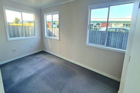 Photo of property in 57 Gray Avenue, Paraparaumu Beach, Paraparaumu, 5032