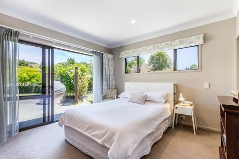 Photo of property in 22 Maple Grove, Acacia Bay, Taupo, 3385