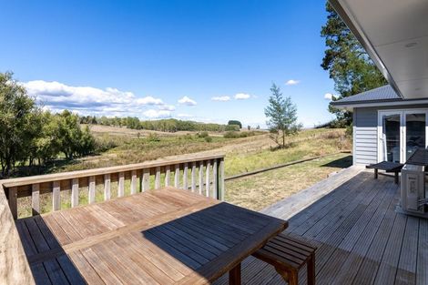 Photo of property in 21 Matau Close, Te Kauwhata, 3710
