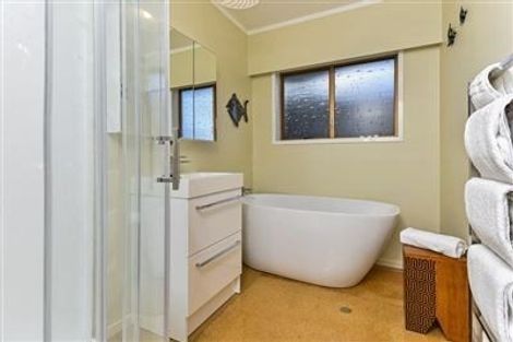 Photo of property in 16 Sydney Street, Hauraki, Auckland, 0622