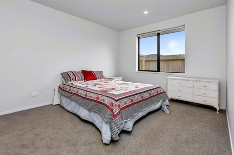 Photo of property in 1 Te Akau Place, One Tree Point, 0118