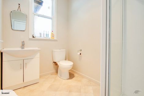 Photo of property in 63 Avondale Road, Taradale, Napier, 4112