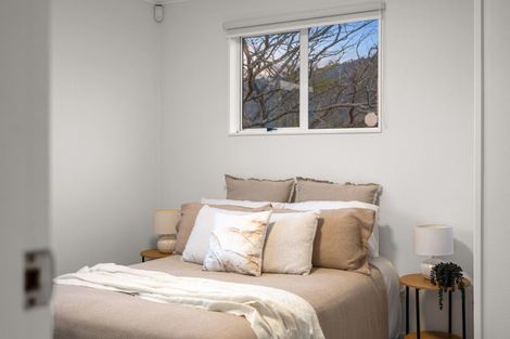 Photo of property in 6 Augustus Earle Place, Pukehangi, Rotorua, 3015