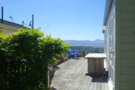 Photo of property in 29 Karepa Street, Brooklyn, Wellington, 6021