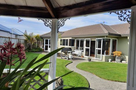 Photo of property in 11 Kensington Drive, Taradale, Napier, 4112