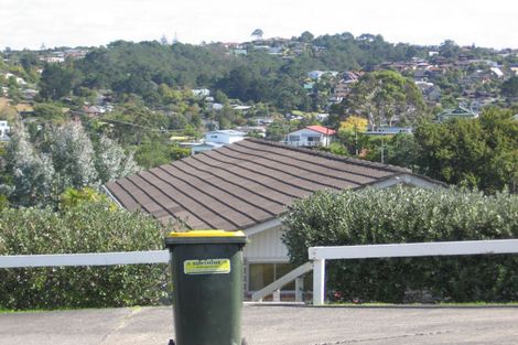 Photo of property in 542 Beach Road, Murrays Bay, Auckland, 0630
