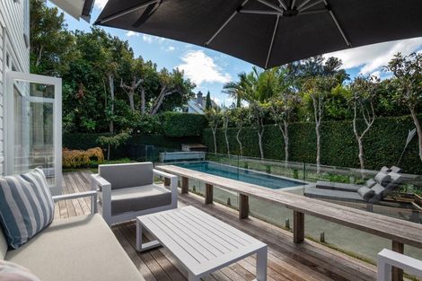 Photo of property in 46 Tainui Road, Devonport, Auckland, 0624