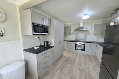 Photo of property in 2 Caen Street, Oamaru North, Oamaru, 9400