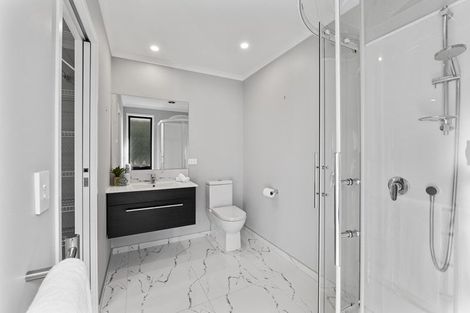 Photo of property in 81 Airport Drive, New Plymouth Airport, New Plymouth, 4373