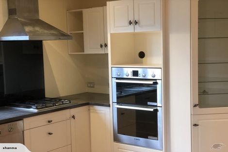 Photo of property in 54 Horokiwi Road West, Newlands, Wellington, 6037