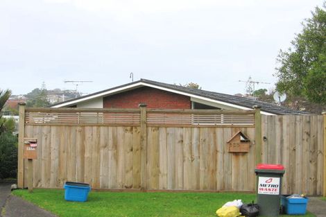 Photo of property in 125 Rosario Crescent, Red Beach, 0932