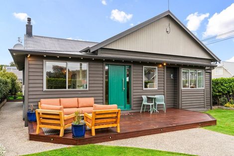 Photo of property in 76 Albert Street, Saint Clair, Dunedin, 9012