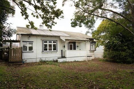 Photo of property in 44 Hillcrest Road, Hillcrest, Hamilton, 3216