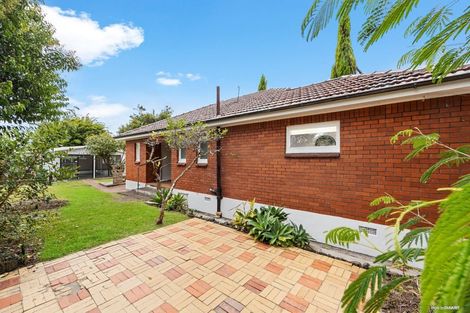 Photo of property in 49 Gardner Avenue, New Lynn, Auckland, 0600