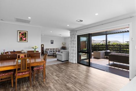 Photo of property in 17 Kowhai Drive, Cambridge, 3434