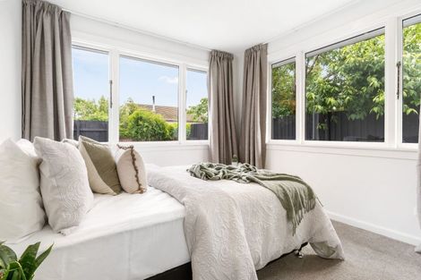 Photo of property in 18 Dover Street, St Albans, Christchurch, 8014