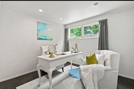 Photo of property in 31a Hythe Terrace, Mairangi Bay, Auckland, 0630