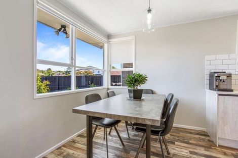 Photo of property in 10 Wyman Place, Pakuranga Heights, Auckland, 2010