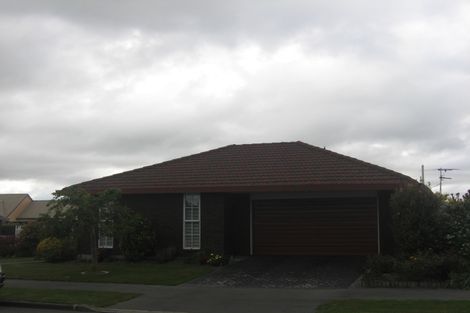 Photo of property in 120 Reynolds Avenue, Bishopdale, Christchurch, 8053