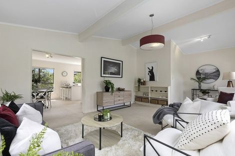 Photo of property in 12 Florio Terrace, Tawa, Wellington, 5028