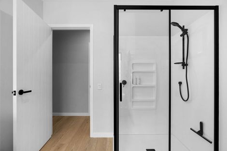 Photo of property in 28 Orchard Road, Greytown, 5712