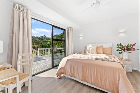 Photo of property in 61 Grand View Road, Leigh, 0985