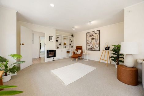 Photo of property in 2 Byron Street, Leamington, Cambridge, 3432