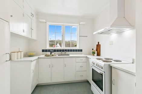 Photo of property in 5b Astor Street, Karori, Wellington, 6012