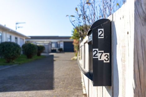 Photo of property in 1 Mangorei Road, Merrilands, New Plymouth, 4312