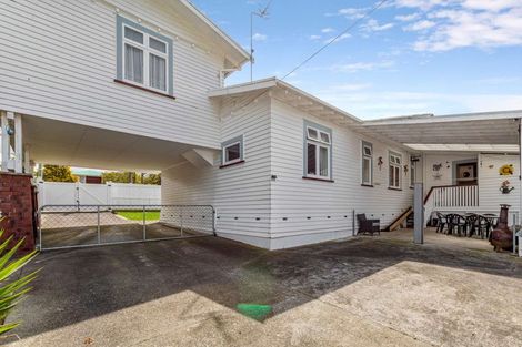 Photo of property in 9 Maunder Street, Marton, 4710