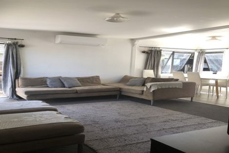 Photo of property in 2/19 Ferguson Street, Mangere East, Auckland, 2024