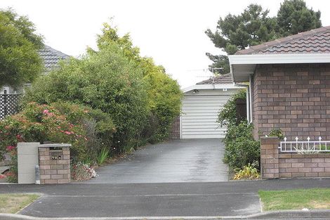 Photo of property in 72 Inwoods Road, Parklands, Christchurch, 8083