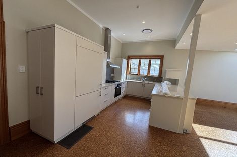 Photo of property in 17 Armour Avenue, Mount Victoria, Wellington, 6011
