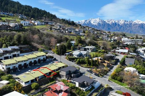 Photo of property in 11/14 Malaghan Street, Queenstown, 9300