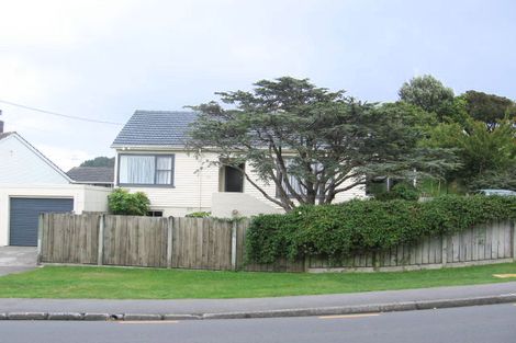 Photo of property in 95 Broderick Road, Johnsonville, Wellington, 6037
