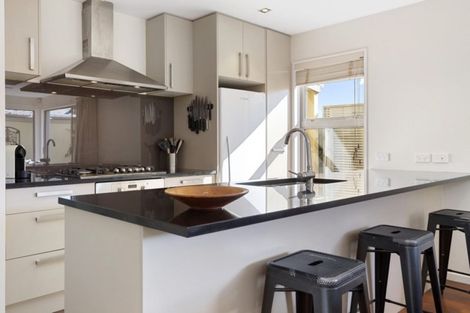 Photo of property in 6 Elderwood Lane, Edgeware, Christchurch, 8013