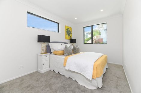 Photo of property in 11a/1 Falstone Lane, Browns Bay, Auckland, 0630