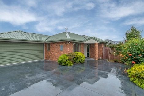 Photo of property in 13a Enverton Drive, Rangiora, 7400