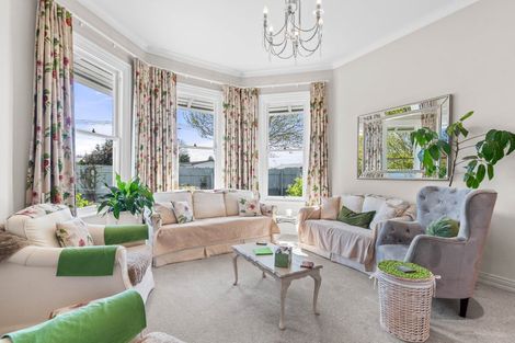 Photo of property in 17 Hogg Crescent, Masterton, 5810