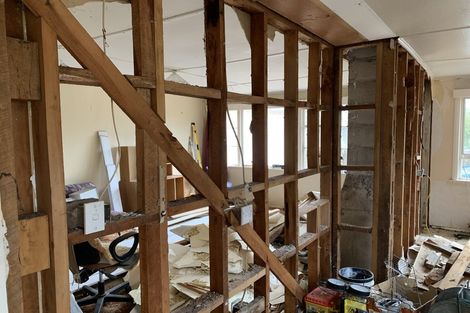 Photo of property in 25a Langford Street, Naenae, Lower Hutt, 5011