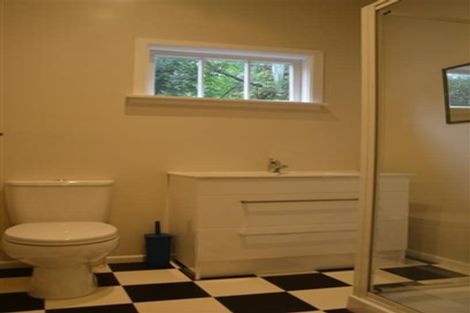 Photo of property in 108 Maida Vale Road, Roseneath, Wellington, 6011