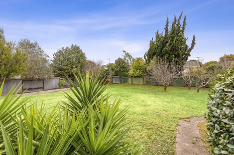 Photo of property in 31 Te Kupe Road, Paraparaumu Beach, Paraparaumu, 5032